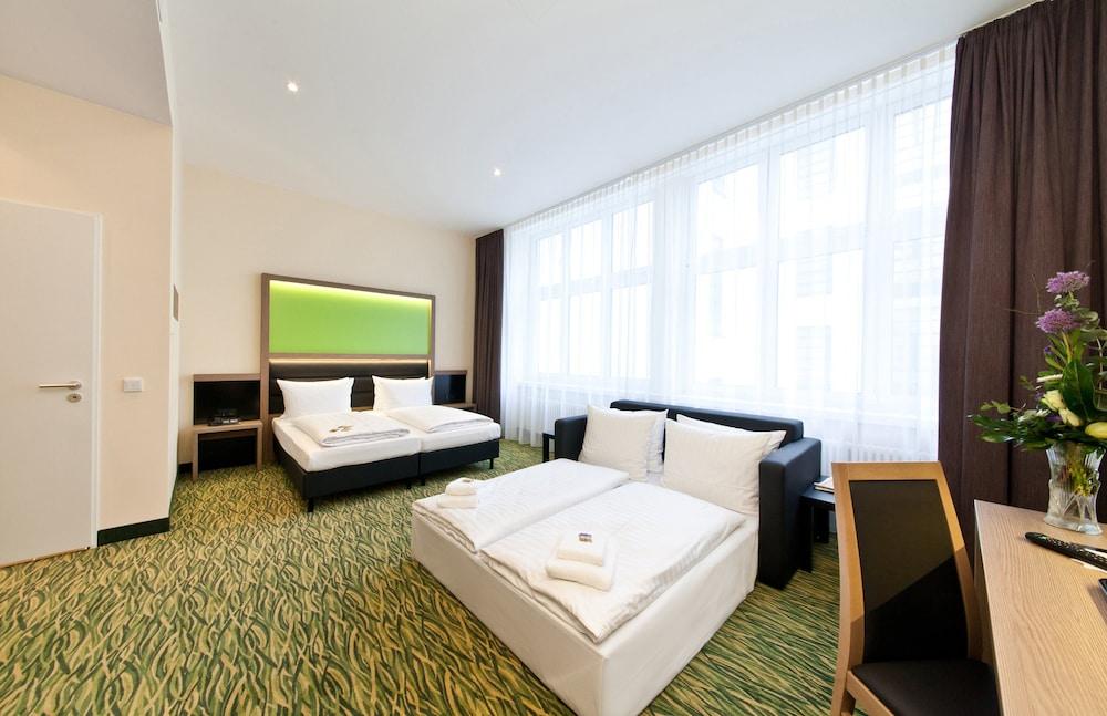 Garner Hotel Berlin - Charlottenburg, An Ihg Hotel Dış mekan fotoğraf